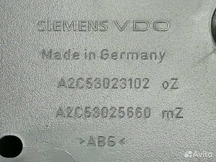 Панель для Volkswagen Golf 5