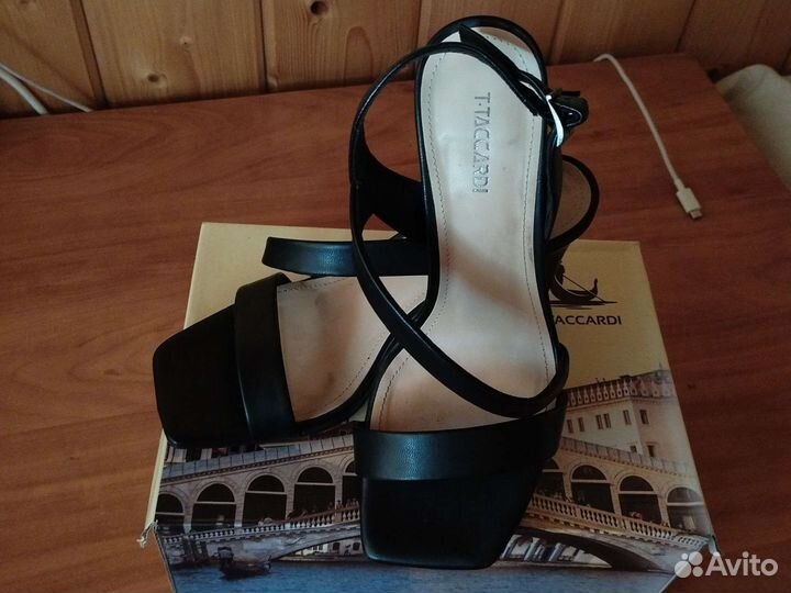 Туфли женские 38 размер черные