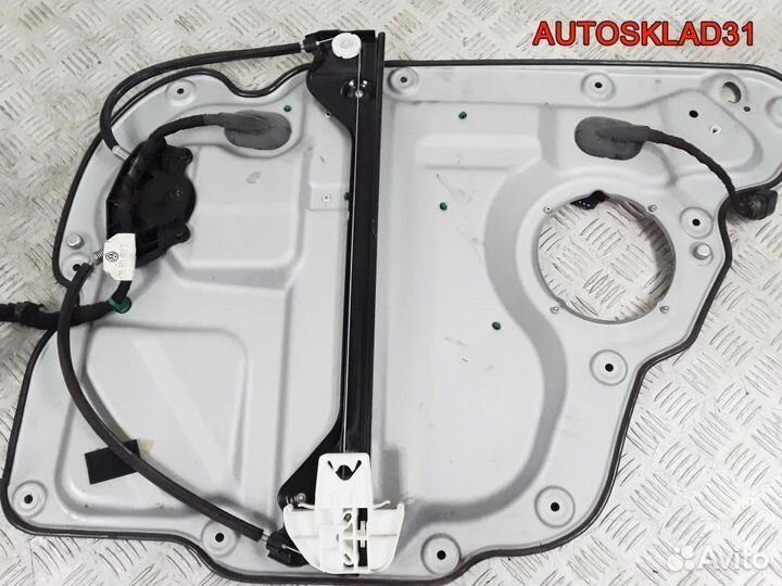 Стеклоподъемник задний левый VW Touran 1T0839461P