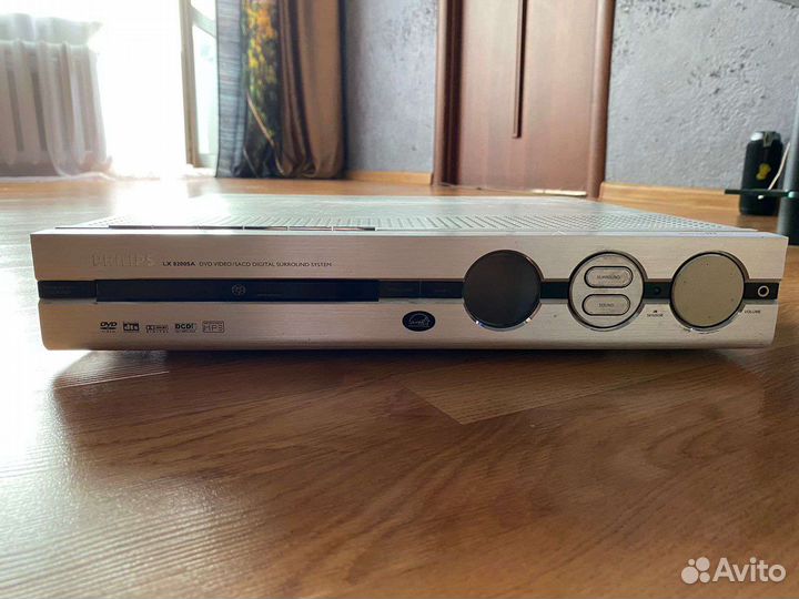 Домашний кинотеатр Philips LX 8200 SA