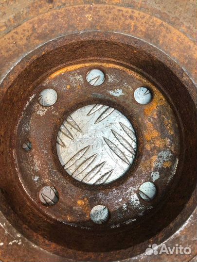 Диск тормозной передний правый Daewoo Nexia N150