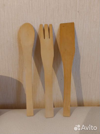 Набор деревянных лопаток в керамической поставке