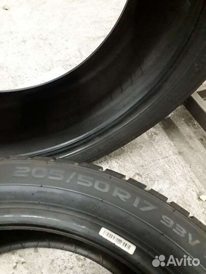 Nokian Tyres Hakka Blue 205/50 R17