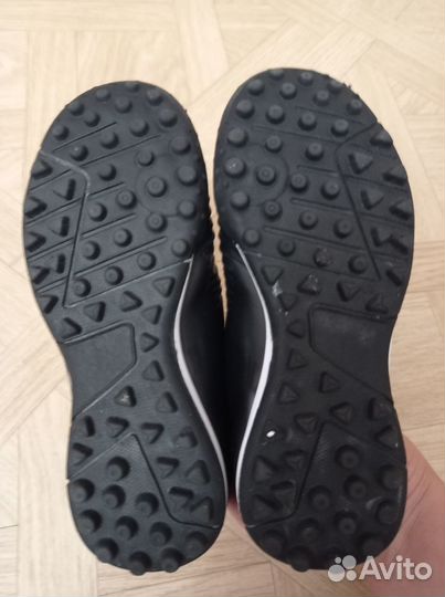 Бутсы для занятий футболом для мальчика, размер 28