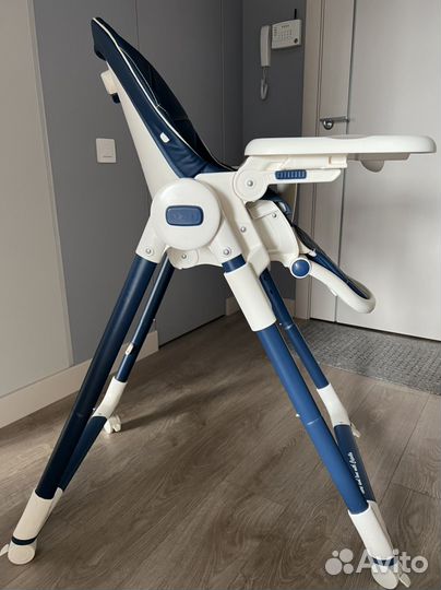 Стульчик для кормления capella