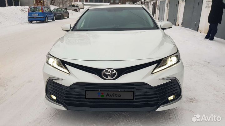 Toyota Camry 2.0 CVT, 2022, 6 000 км