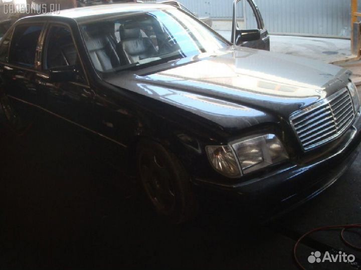 Бачок гидроусилителя A1403200114 на Mercedes-Benz