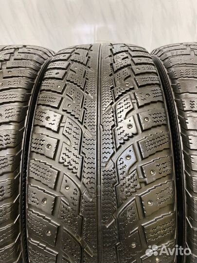 Kumho I'Zen RV Stud KC16 235/60 R18 107T