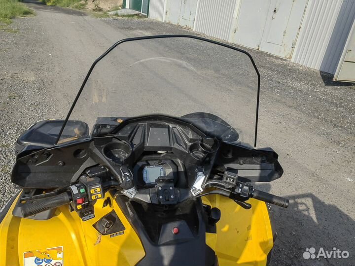 BRP Outlander 6x6 1000