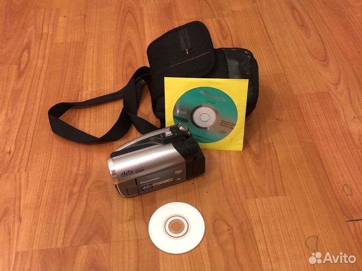 Видеокамера panasonic