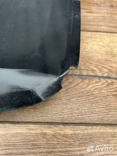 Подкрылок задний левый Nissan Terrano D10 H4M 438