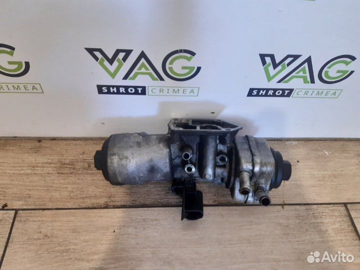 Корпус масляного фильтра Skoda Octavia A5 (1Z3)