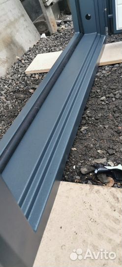 Дверь входная металлическая