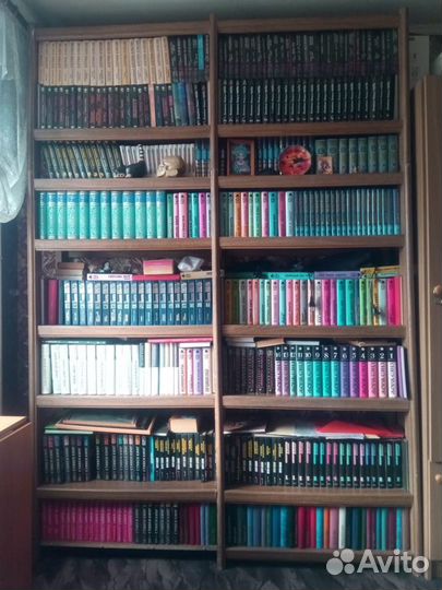 Продаются книги