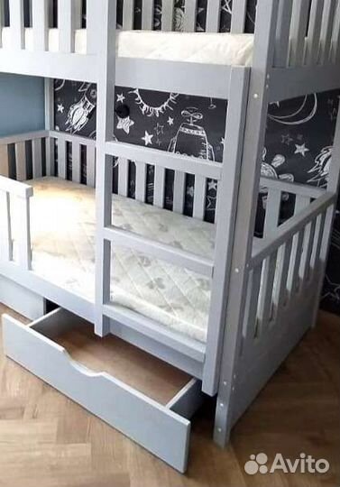 Кровать двухъярусная от производителя