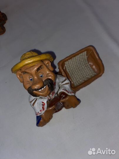 Подставка под телефон и канцелярию