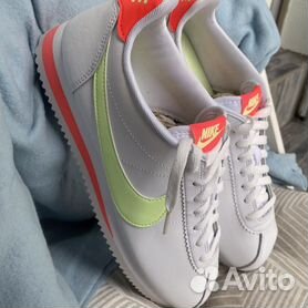 Nike cortez hotsell green leather