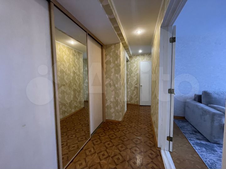 3-к. квартира, 70 м², 2/9 эт.