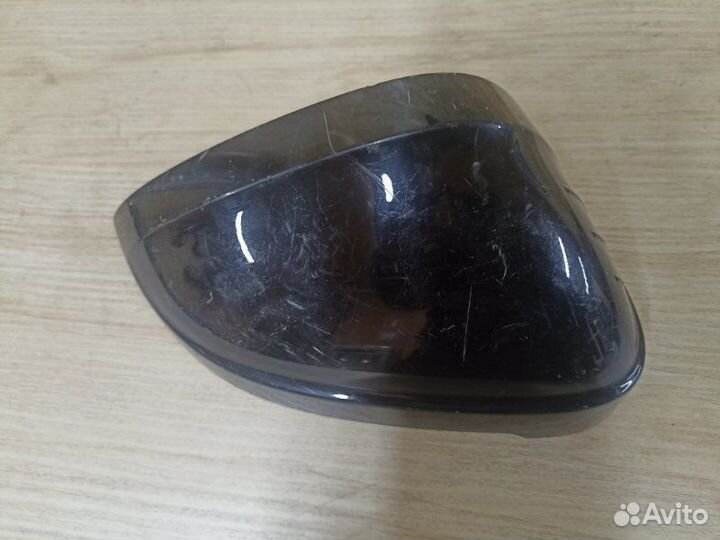 Корпус зеркала правый Audi A4 B9 2015-2019