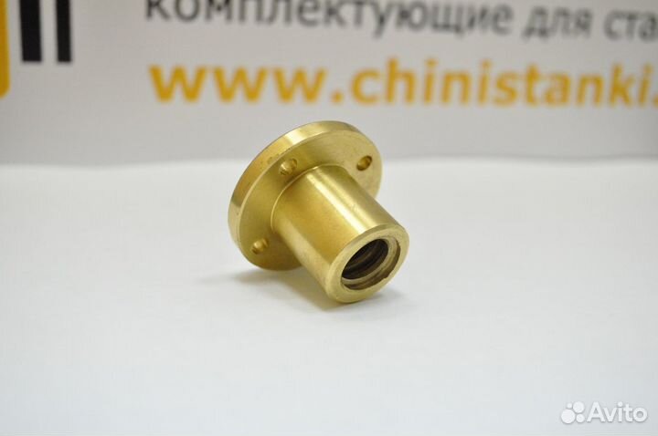 Трапецеидальные ходовые винт и гайка. Разные разме