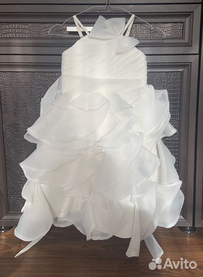 Платье вечернее для девочек на 5-6 лет