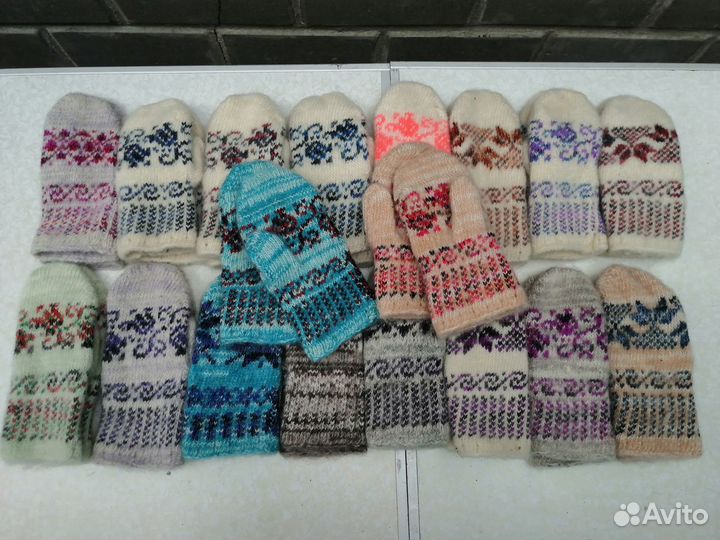 Шерстяные варежки