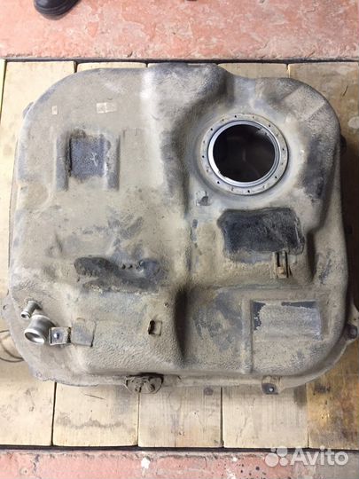 Бензобак на kia ceed б/у