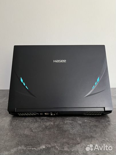 Игровой ноутбук hasee 15.6 i7 9750 rtx 2060