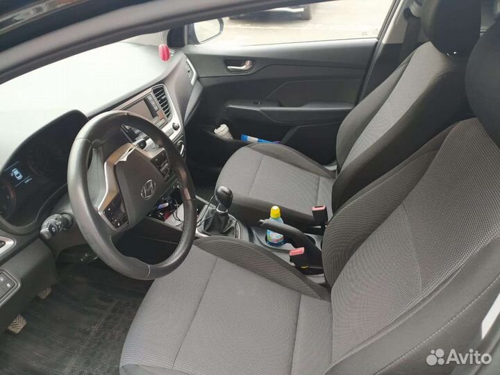 Hyundai Solaris 1.6 МТ, 2018, 75 000 км