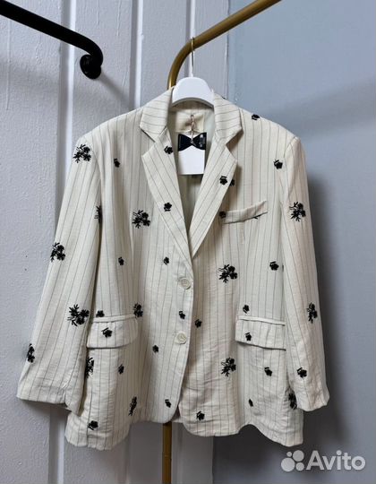 Костюм женский брючный Италия р, 48-50