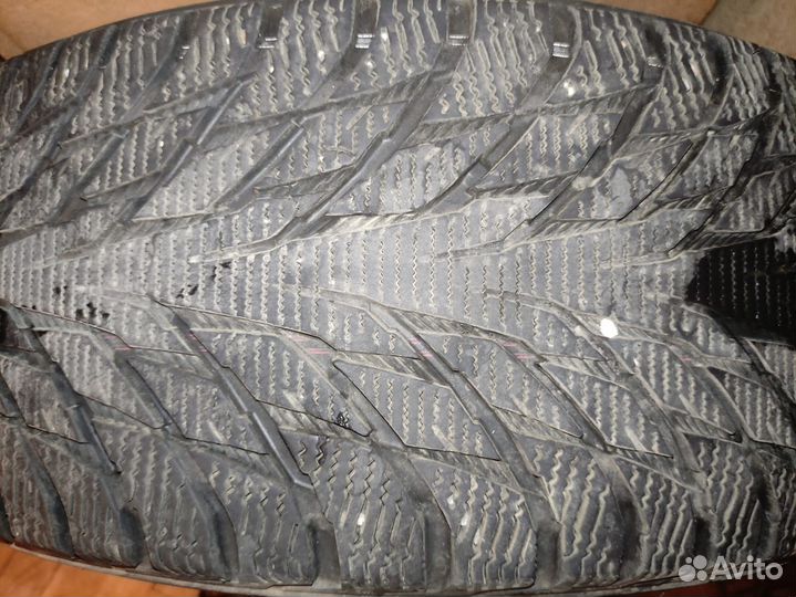 Nokian Tyres Hakkapeliitta R2 225/55 R17