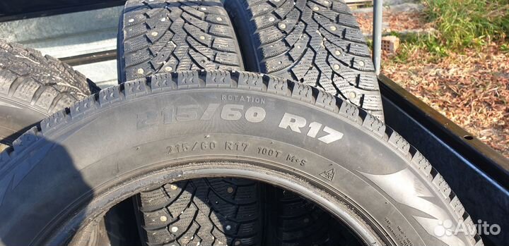 Formula Ice 215/60 R17