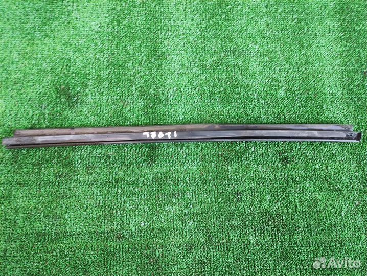 Молдинг двери задней левой Lexus RX300 (MCU15) 20