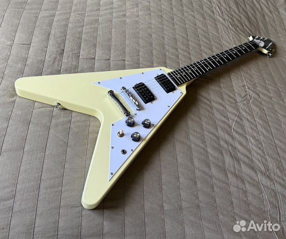 Gibson Flying V Custom70's Inspired James Hetfield купить в Москве ...