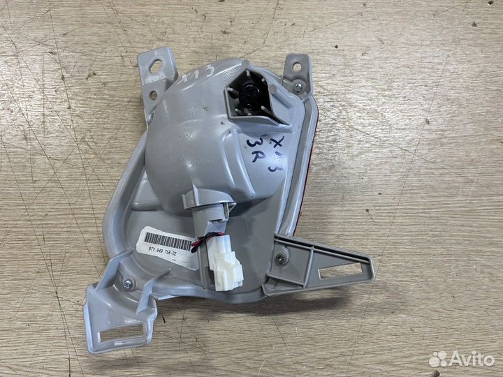 Фонарь задний правый Toyota Highlander 3