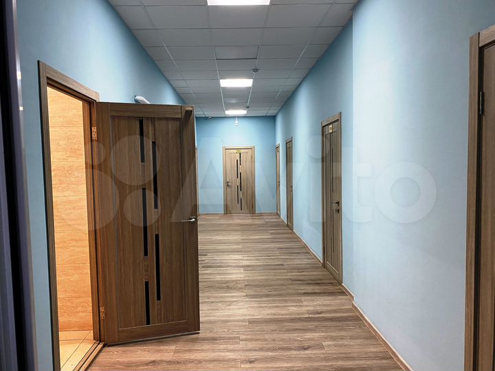 Офис, 250 м², 1/2 здания