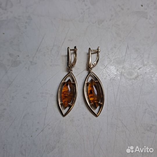 Серьги янтарь