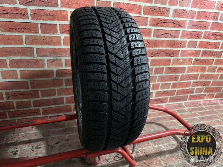 Pirelli Winter Sottozero 3 235/50 R18 101V