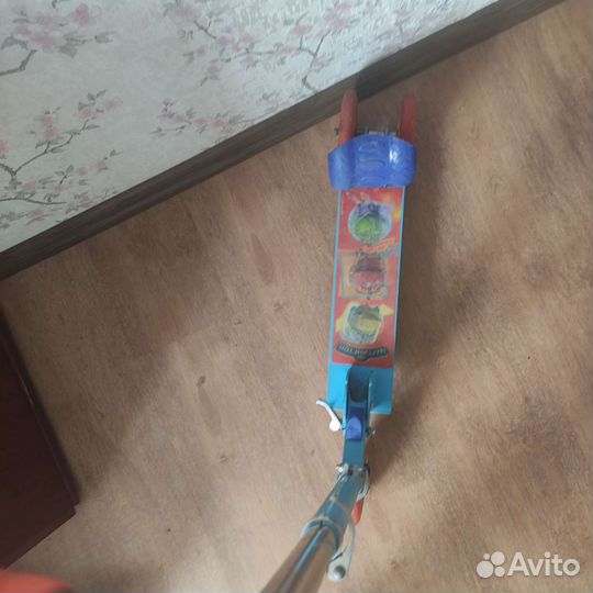 Самокат детский трехколесный