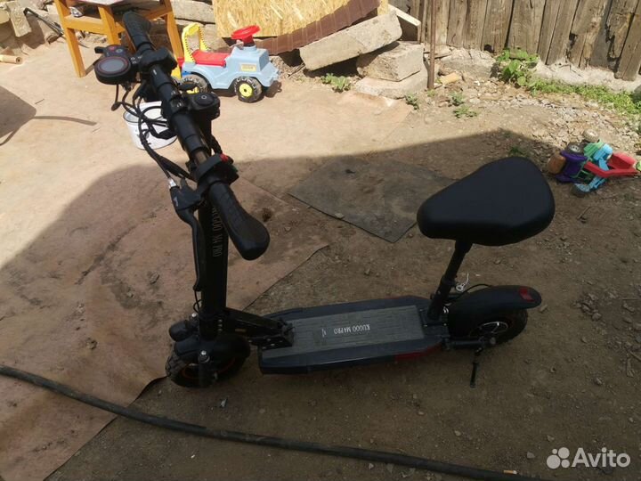 Самокат взрослый электрический