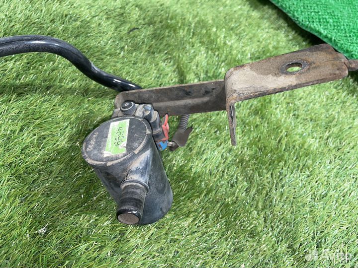 Адсорбер Cadillac Escalade GMT900