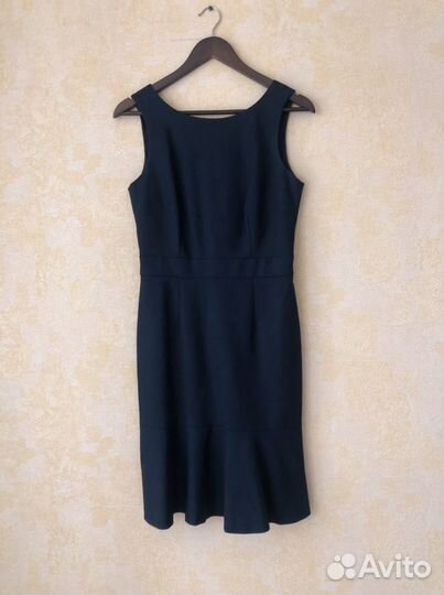 Платье офисное