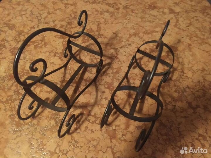 Подставка для винных бутылок