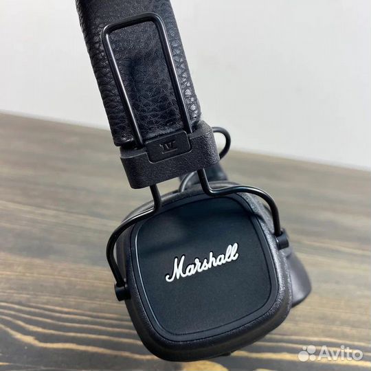 Наушники Marshall Major IV