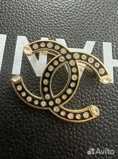 Брошь Chanel
