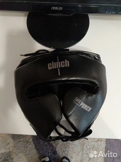 Боксерский шлем clinch