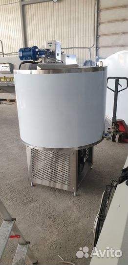 Охладитель молока 200л.По программе господдержки