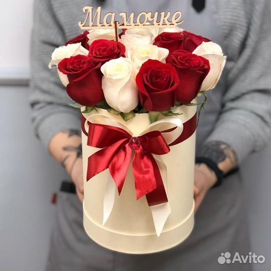 Цветы в коробке 048