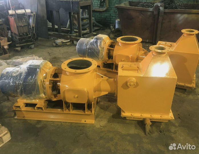 Пневмоподъемник сыпучих материалов та-52