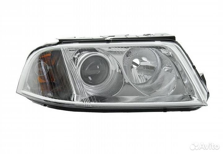 Фара правая VW Passat B5+ (2000-2005)